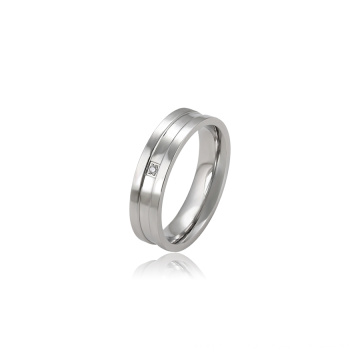 15855 Xuping мода простой титан ювелирные изделия простой дизайн палец кольцо с синтетическим CZ
